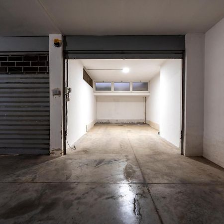 Boscoincitta Apt With Garage And Whirlpool Tub Бари Экстерьер фото