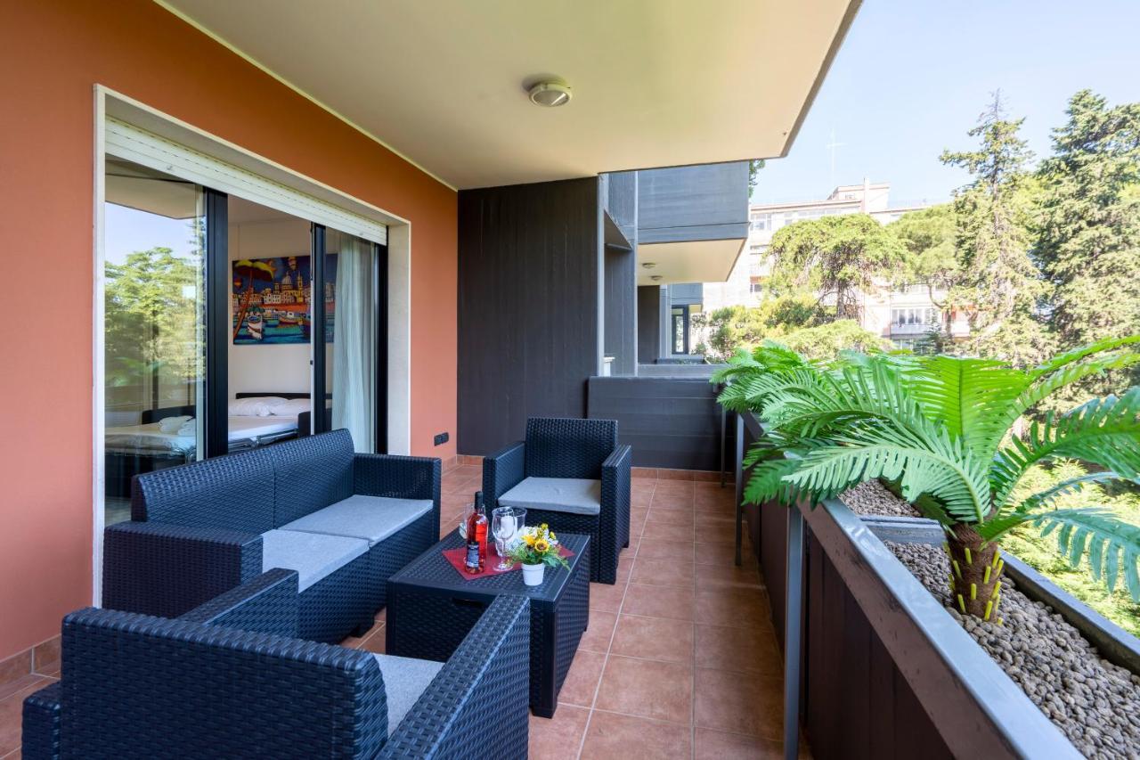 Boscoincitta Apt With Garage And Whirlpool Tub Бари Экстерьер фото