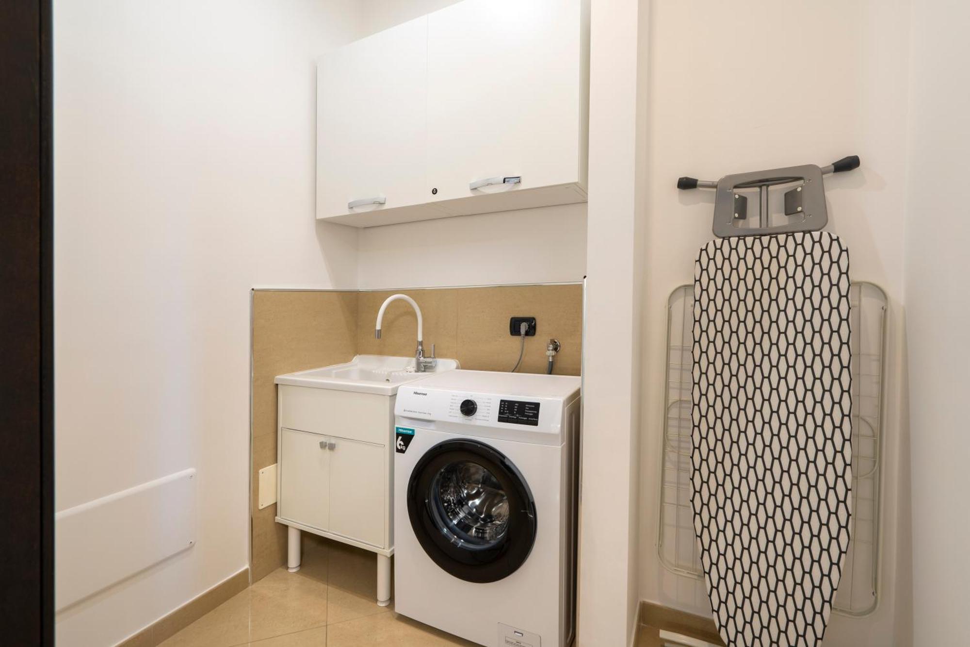Boscoincitta Apt With Garage And Whirlpool Tub Бари Экстерьер фото
